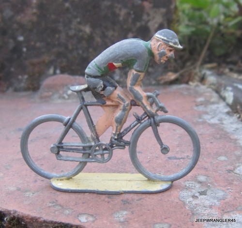 Roger petit coureur cycliste - roger, /