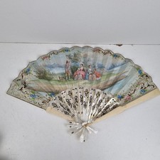  éventail, 19ème? Nacre, Peinture, Os, Scène Galante, Campagne, À Restaurer. 