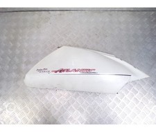 APRILIA 125 ATLANTIC CACHE CARENAGE FLANC DE SELLE LATERAL ARRIERE DROIT BLANC T