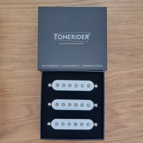 Set micro stratocaster - de,