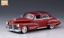Mini voiture 1/43 1942 Cadillac 60 Special Town Brougham Limousine Close Top Red