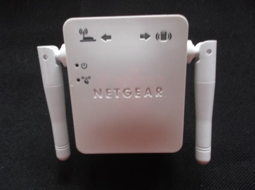 Répeteur extender signal wifi