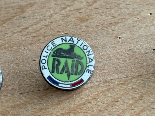 Pins pin armee police - ,