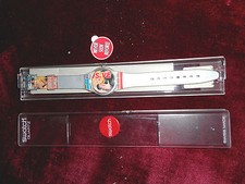 Montre SWATCH collector " Never Seen Before " - pile neuve