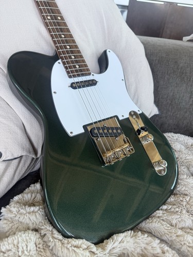 Tom anderson guitarworks - tom,