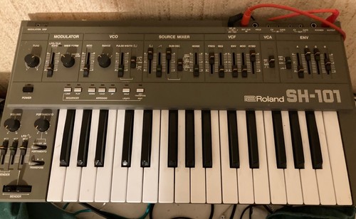 Roland 101 - roland, sh-101