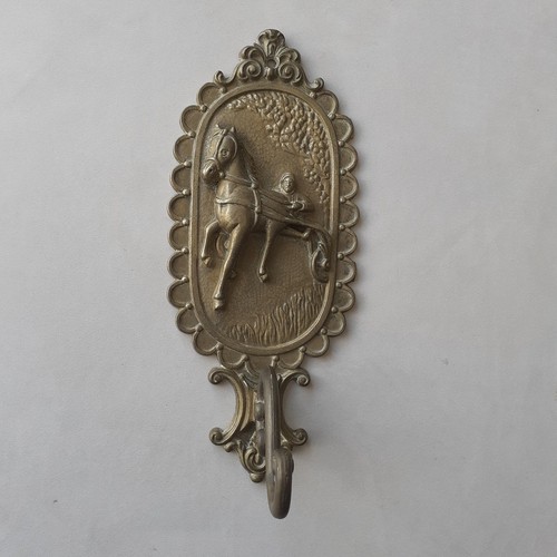 Ancien crochet mural laiton