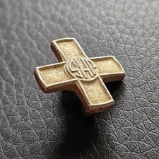 Ancien insigne religieux croix