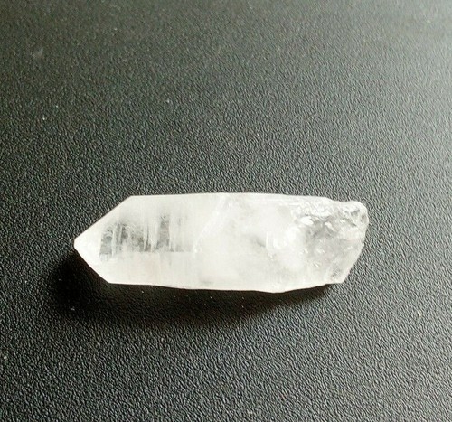 Pointe quartz cristal roche - quartz,