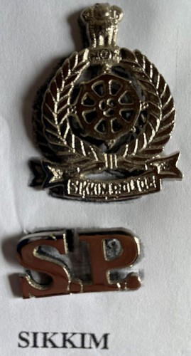 Badge coiffe epaulette - coiffe, etat