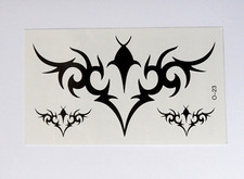 Tatouages temporaires motif tribal