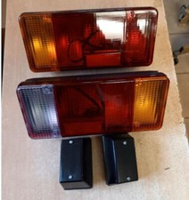 2 Feux arrières 30x13cm + 2 Eclaireurs Master B70 Trafic Benne Caisse 20m3 Frigo