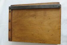 ancien   massicot en bois Merrets Patent