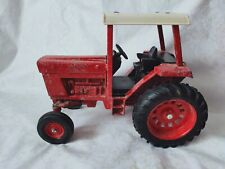 Jouet ancien tracteur vintage