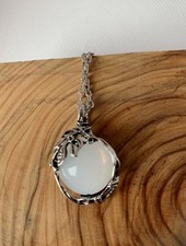 collier avec pendentif  en