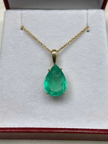 Collier pendentif émeraude