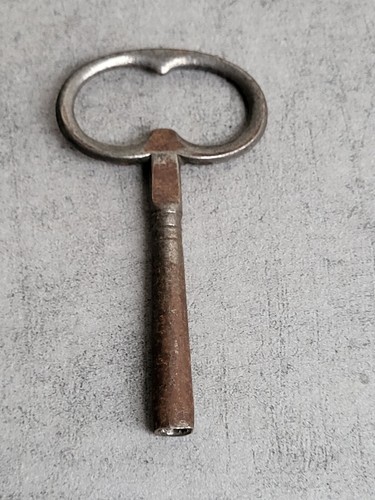 Ancienne clef horloge - ancienne, d'