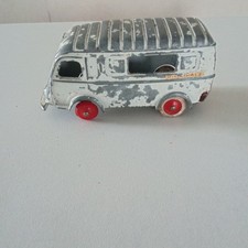 Ancien CIJ Renault 1000 KGS
