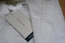 Peignoir blanc neuf avec