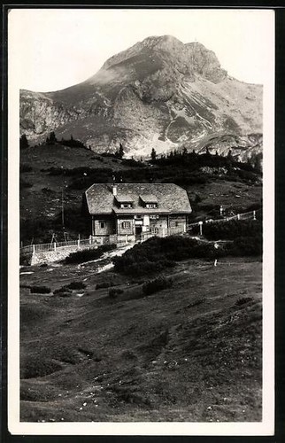 Cabane sur rail de - sur,