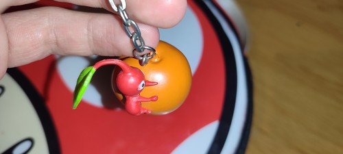 Porte clés pikmin - porte, club