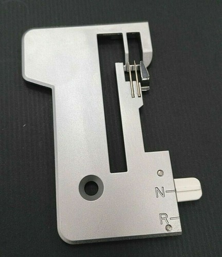 Plaque aiguille compatible - plaque,