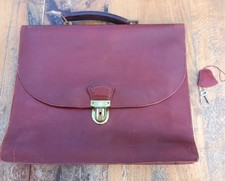 Ancien cartable d'instituteur