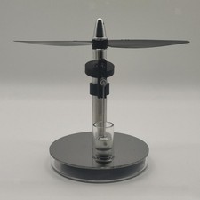 Outil Pédagogique Pour Présentation De Bureau Sur Un Moteur Stirling Basse