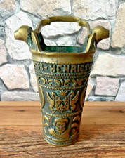 ancien bénitier en bronze