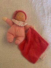 Poupée doudou bébé poupon