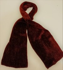 *ECHARPE * VELOURS CHENILLE * A CÖTES ROUGE BORDEAUX*