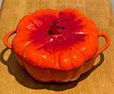grande COCOTTE STAUB  citrouille NEUVE diamètre 30 cm fonte art populaire