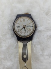 montre Swatch GN706, jour et