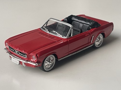 Ford mustang cabriolet - ford, rouge