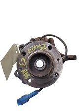 Pivot de moyeu avant gauche