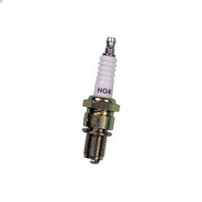 Bougie d'allumage NGK 7067