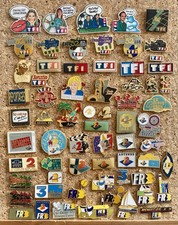 Vintage LOT DE 63 PIN'S TELEVISION TF1-Antenne 2 - FR3
