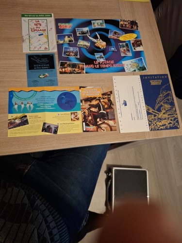 Lot parc asterix invitation - parc,