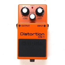 Pédale d'effet BOSS DS-1