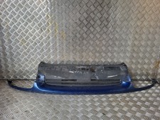 Grille calandre avant -