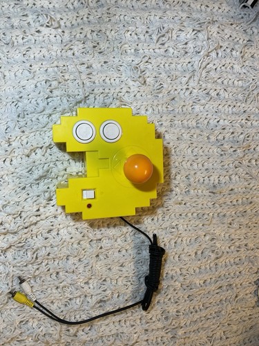 Pac man plug - plug, in
