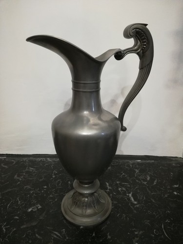 Aiguière étain - en,