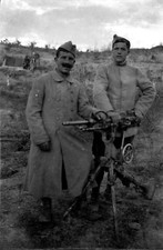 Négatif photo ancien 6 x 9 portrait 2 militaires avec arme à feu