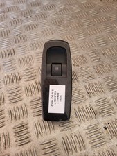 Commande Lève Vitre Avant