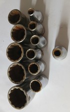 Lot de 11 douilles Facom 12 Pans