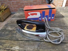 ANCIEN FER A REPASSER CALOR