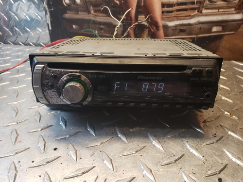 Pioneer deh p2900mpcd receiver - pioneer,