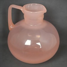 Pichet en Verre Opalin Rose