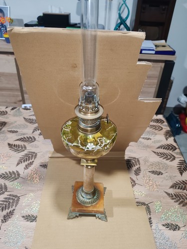 Lampe pétrole ancienne - pétrole,
