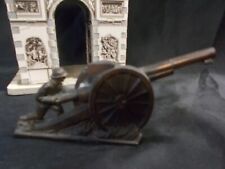 Canon   miniature avec artilleur en métal